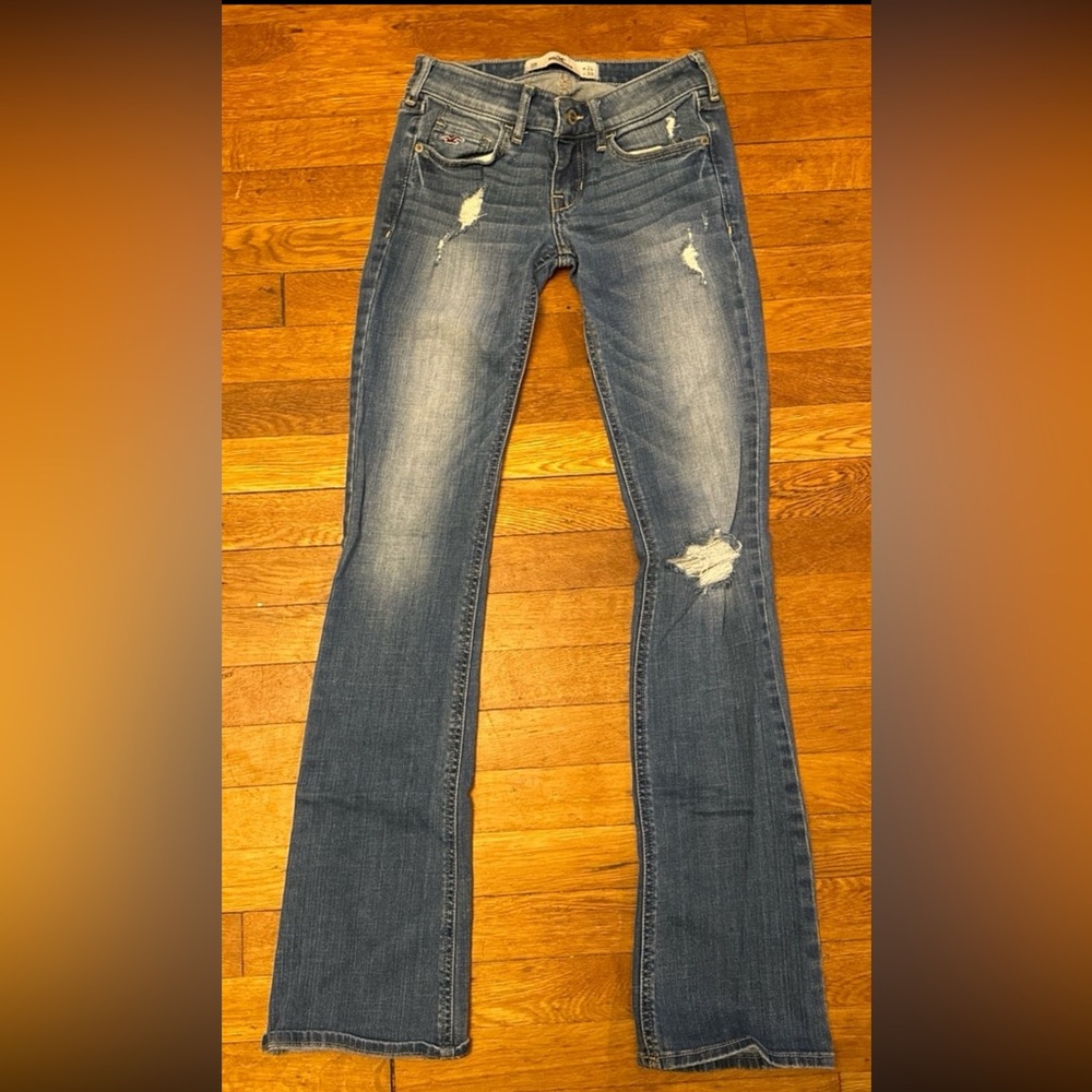 Hollister Distressed Jeans Size 0R NWOT